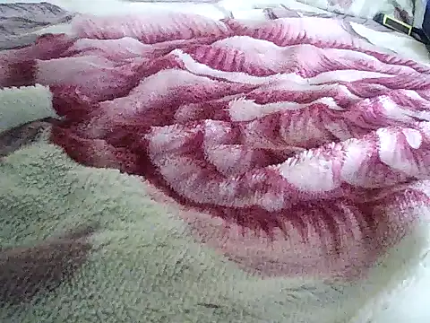 Snapshot of ChubbyQuinnvv chatting on November 2025 07:00:01 AM ChubbyQuinnvv online show from November 2025 07:00:01 AM