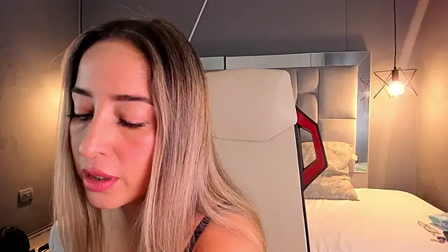 AliceSteel12 online show from December 2024 12:36:01 PM