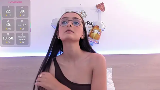 nataliiiiia online show from September 2025 12:21:01 PM