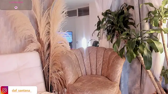 maddy cooper  online show from October 2025 10:10:02 PM