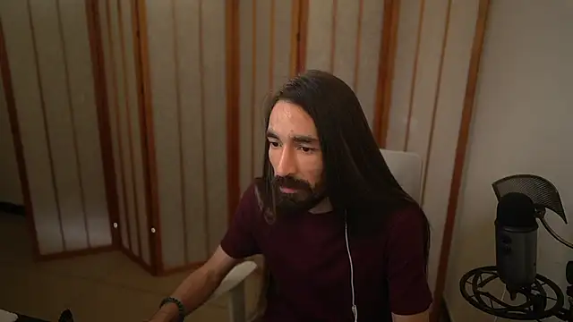 Snapshot of Your_Ice_cream chatting on October 2025 04:37:02 PM Your Ice cream online show from October 2025 04:37:02 PM