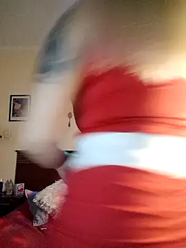 Snapshot of DesireSatler chatting on October 2025 04:04:01 AM DesireSatler online show from October 2025 04:04:01 AM