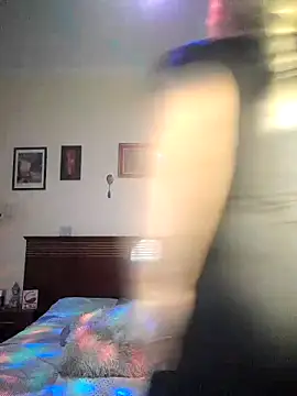 Snapshot of DesireSatler chatting on October 2025 03:40:02 AM DesireSatler online show from October 2025 03:40:02 AM