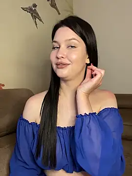 Snapshot of KikiWatson chatting on March 2025 11:06:01 AM KikiWatson online show from March 2025 11:06:01 AM