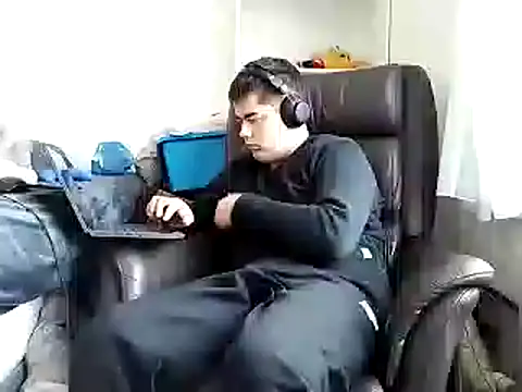 joystick2006 online show from February 2025 02:25:01 PM