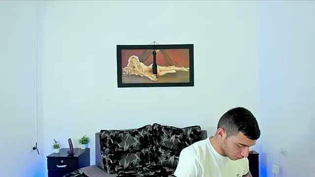 xXHot MalesXx online show from March 2025 02:40:01 PM