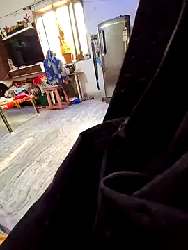 menakshiiikaur online show from December 2024 09:00:02 AM