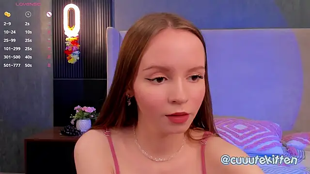 AlodiaHamblett online show from October 2025 07:39:01 AM