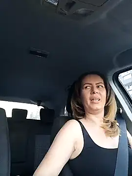 Snapshot of uber_babe chatting on January 2025 02:46:01 PM uber babe online show from January 2025 02:46:01 PM