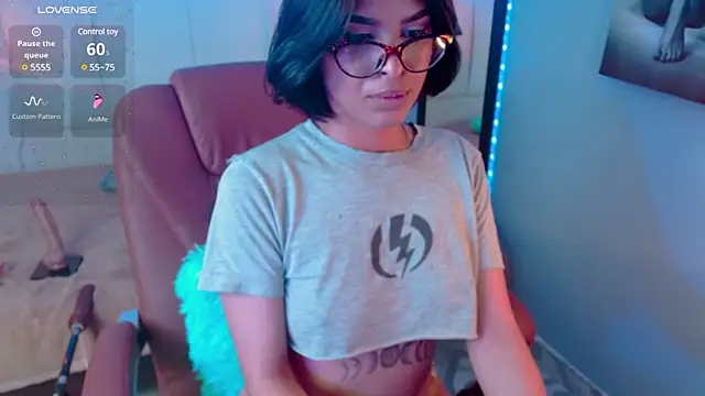 AlessiaVal  online show from January 2025 03:24:01 PM