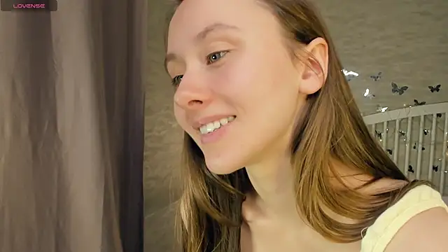 Snapshot of EthalBuffkin chatting on January 2025 10:28:02 AM EthalBuffkin online show from January 2025 10:28:02 AM