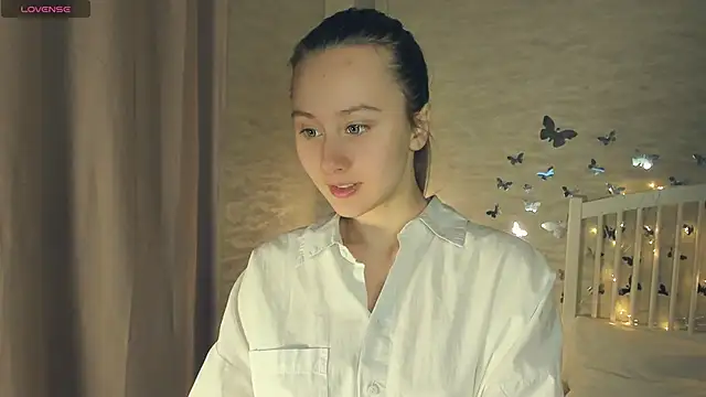 Snapshot of EthalBuffkin chatting on January 2025 07:54:01 AM EthalBuffkin online show from January 2025 07:54:01 AM