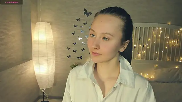 Snapshot of EthalBuffkin chatting on January 2025 11:04:02 AM EthalBuffkin online show from January 2025 11:04:02 AM