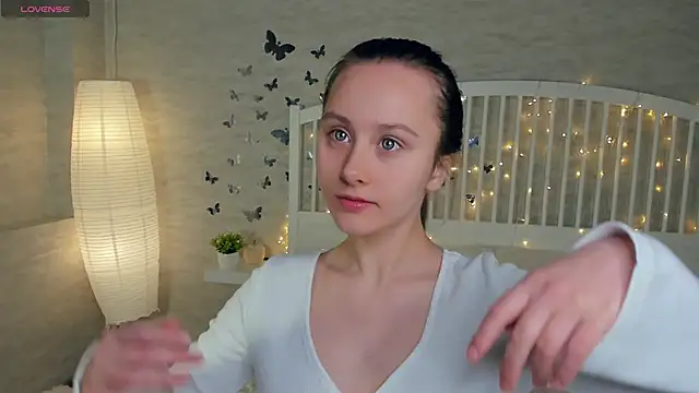 Snapshot of EthalBuffkin chatting on February 2025 07:23:02 AM EthalBuffkin online show from February 2025 07:23:02 AM