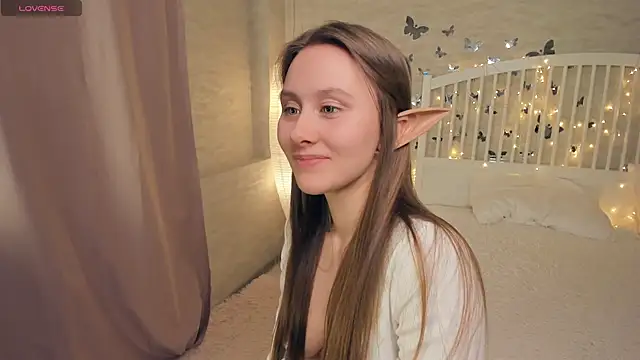 Snapshot of EthalBuffkin chatting on February 2025 01:27:01 PM EthalBuffkin online show from February 2025 01:27:01 PM