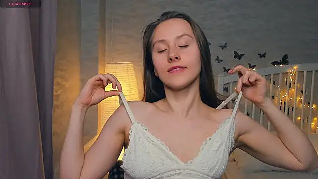 Snapshot of EthalBuffkin chatting on March 2025 10:33:02 AM EthalBuffkin online show from March 2025 10:33:02 AM