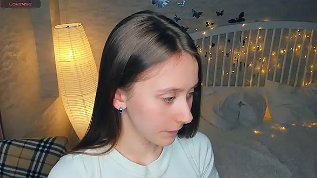 Snapshot of EthalBuffkin chatting on March 2025 10:29:01 AM EthalBuffkin online show from March 2025 10:29:01 AM