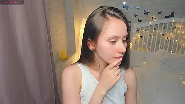 Snapshot of EthalBuffkin chatting on March 2025 10:33:02 AM EthalBuffkin online show from March 2025 10:33:02 AM