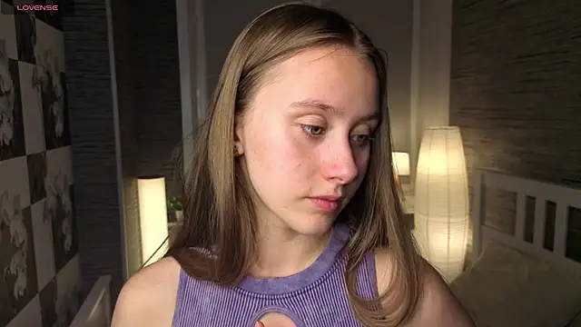 Snapshot of EthalBuffkin chatting on September 2025 07:18:02 PM EthalBuffkin online show from September 2025 07:18:02 PM