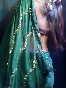 Snapshot of Esha_Babyy chatting on September 2025 01:34:02 PM Esha Babyy online show from September 2025 01:34:02 PM