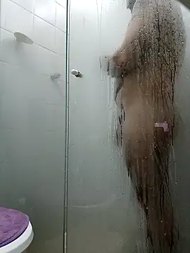 loganwolverine02 online show from December 2024 11:56:02 AM