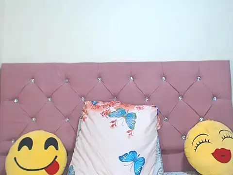 emassquirt28 online show from October 2025 05:37:01 AM