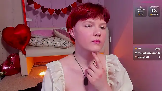 DreamyLuna online show from February 2025 12:28:01 AM