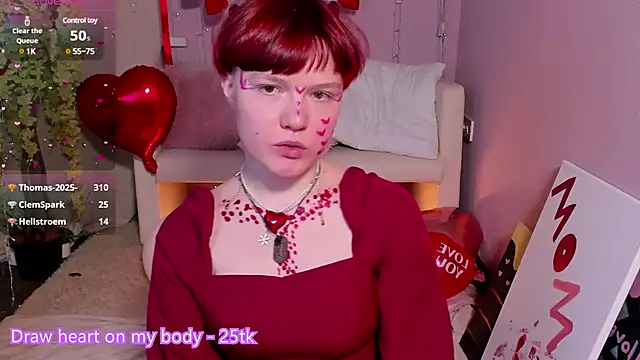 DreamyLuna online show from February 2025 02:47:02 AM