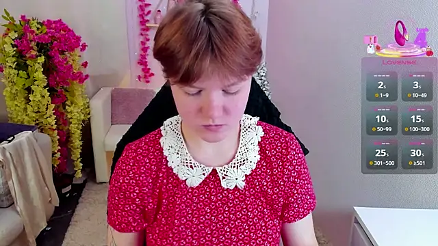 DreamyLuna online show from September 2025 08:45:02 PM