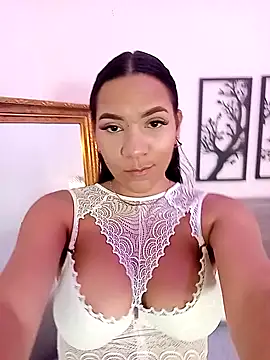AmaraVelez online show from January 2025 10:59:02 AM