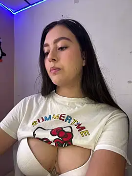 Snapshot of kanne_mia chatting on February 2025 04:43:01 PM kanne mia online show from February 2025 04:43:01 PM