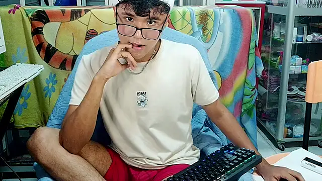 Baby Cream online show from December 2024 11:06:02 AM