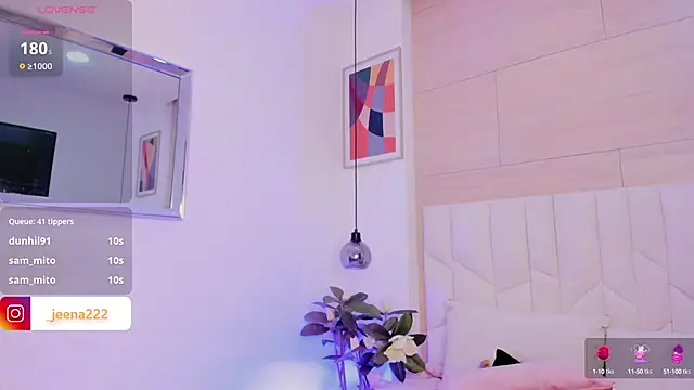 SaraMonroe1 online show from January 2025 10:37:01 PM