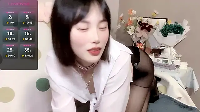 Snapshot of LaoSHI-999 chatting on January 2025 05:49:01 AM LaoSHI-999 online show from January 2025 05:49:01 AM