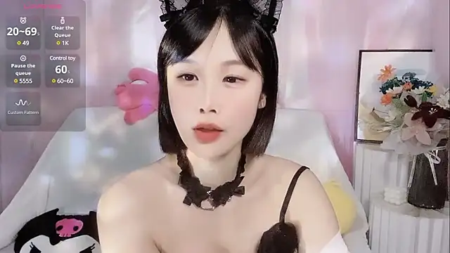 Snapshot of LaoSHI-999 chatting on February 2025 06:50:02 AM LaoSHI-999 online show from February 2025 06:50:02 AM