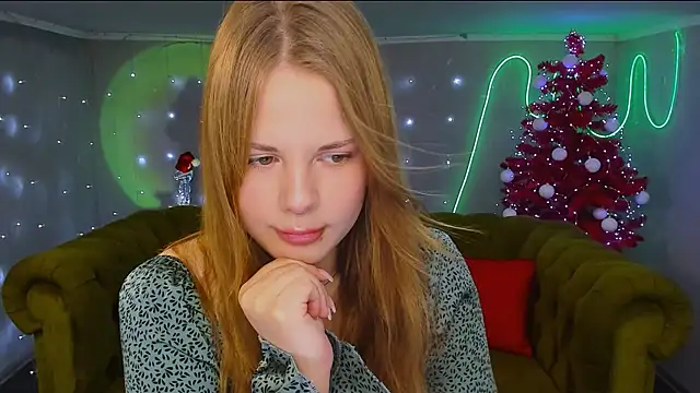 holy kitty online show from December 2024 09:29:02 AM