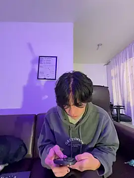 Ne0nn online show from December 2024 08:08:02 AM