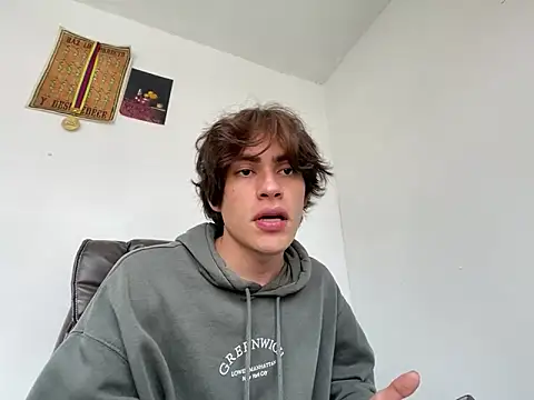 Ne0nn online show from December 2024 05:44:02 PM