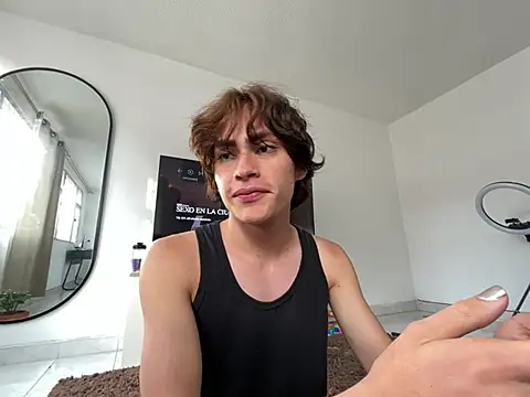 Ne0nn online show from December 2024 09:50:02 PM