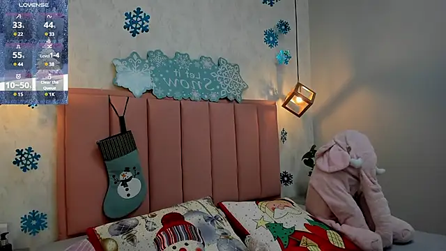 Snapshot of MAYROBERTSS chatting on December 2024 12:12:02 PM MAYROBERTSS online show from December 2024 12:12:02 PM