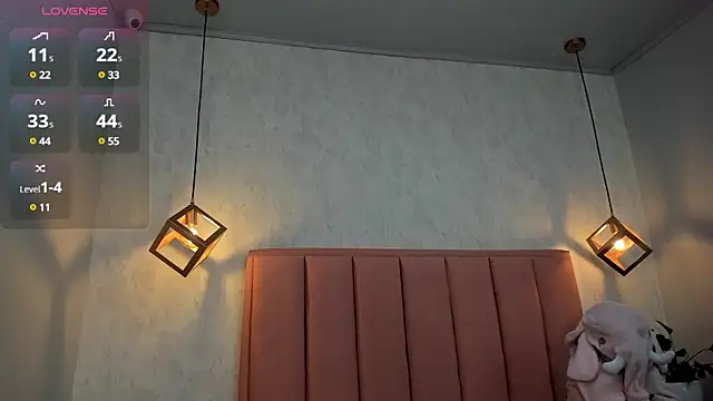 Snapshot of MAYROBERTSS chatting on January 2025 12:21:01 PM MAYROBERTSS online show from January 2025 12:21:01 PM