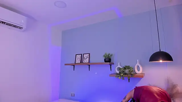 Snapshot of maddy_walker chatting on November 2025 12:16:01 PM maddy walker online show from November 2025 12:16:01 PM