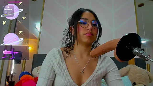 MadyJackson online show from October 2025 11:41:02 AM