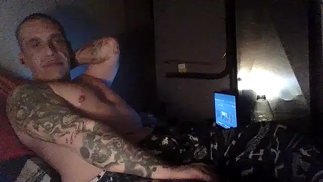 CandiedPompano online show from November 2025 04:22:02 AM