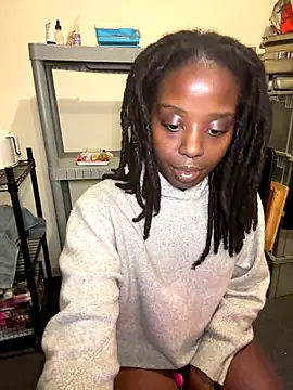 Snapshot of choclatepeaach chatting on November 2025 05:31:02 AM choclatepeaach online show from November 2025 05:31:02 AM