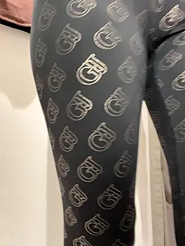 Snapshot of -OLYA- chatting on March 2025 05:54:01 PM -OLYA- online show from March 2025 05:54:01 PM