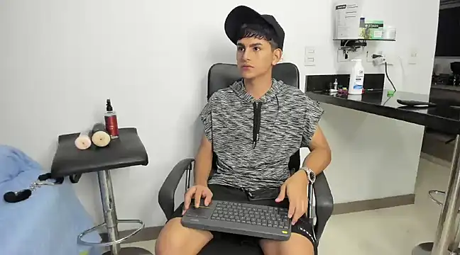 Snapshot of Lyam_ap chatting on January 2025 08:41:01 AM Lyam ap online show from January 2025 08:41:01 AM