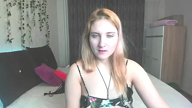 Miss Elsa  online show from February 2025 02:35:02 AM