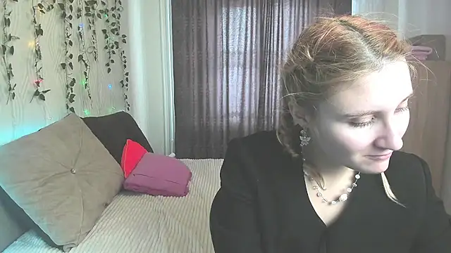 Miss Elsa  online show from February 2025 07:44:02 AM