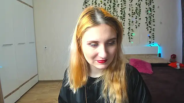 Miss Elsa  online show from March 2025 02:31:02 AM